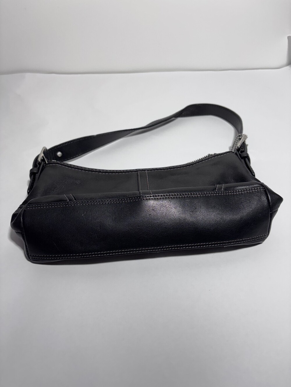 Coach Hamptons Leather Demi Baguette Shoulder Bag F11195 Y2K - Picture 5 of 10